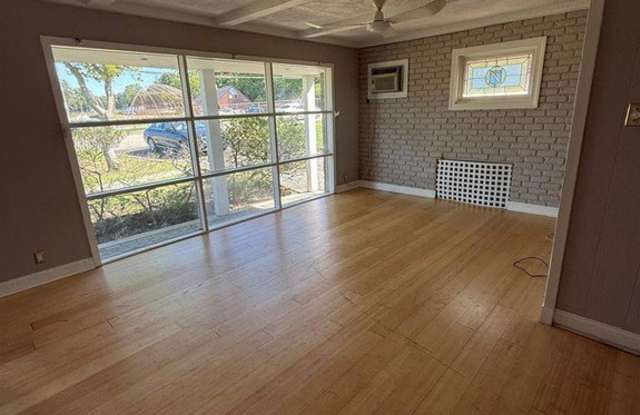 244 Westville Avenue Gallery 3