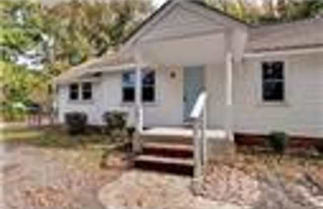 201 Turlington Rd - 201 Turlington Road, Newport News, VA 23606