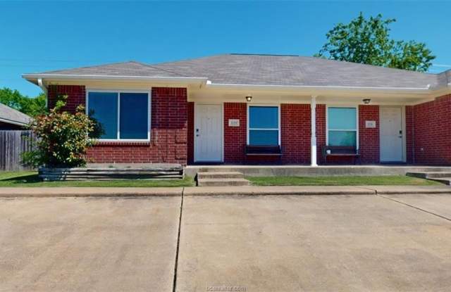 1729 Rock Hollow Loop - 1729 Rock Hollow Loop, Bryan, TX 77807