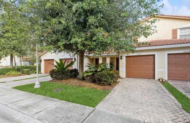 22131 Majestic Woods Way Gallery 1