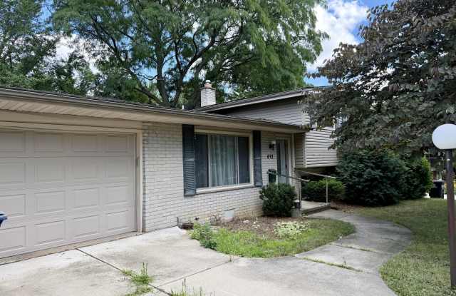 612 Leona Drive Gallery 3