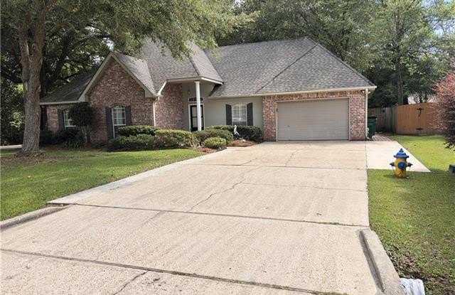 909 CHEVREUIL Street photos photos