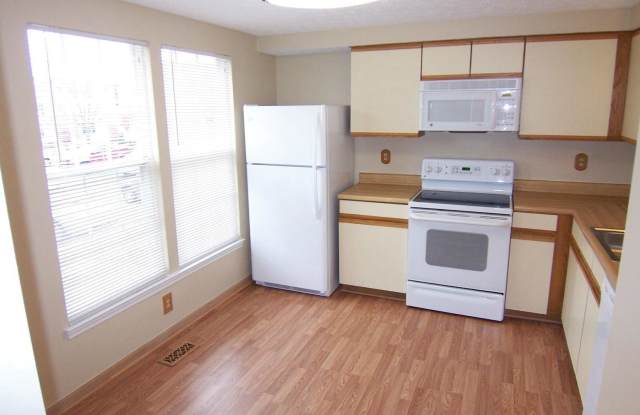 336 DELMAR COURT Gallery 2