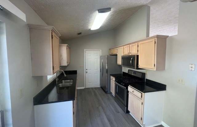 2031 BRIAR TRAIL Court SW Gallery 2