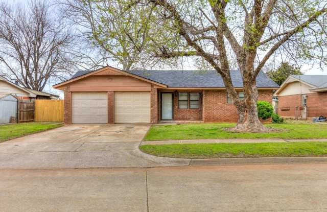 updated 3 bed house in Mustang photos photos
