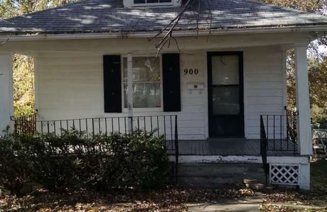 900 S Cedar Ave photos photos
