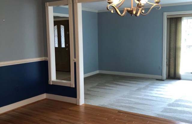 6 PRESCOTT CT Gallery 4