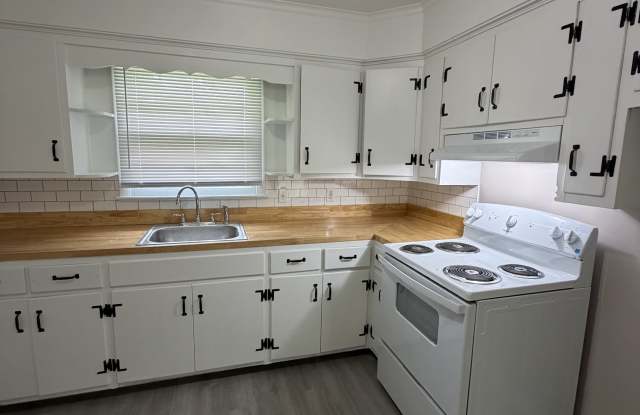 137 Honeysuckle DriveUnit B Gallery 2