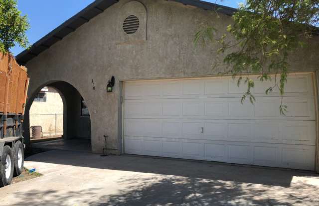Perfect Family Home! 3 Bed/2 Bath Near Schools in Brawley photos photos