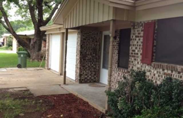 1208 Bradford Drive - 1208 Bradford Drive, Hurst, TX 76053