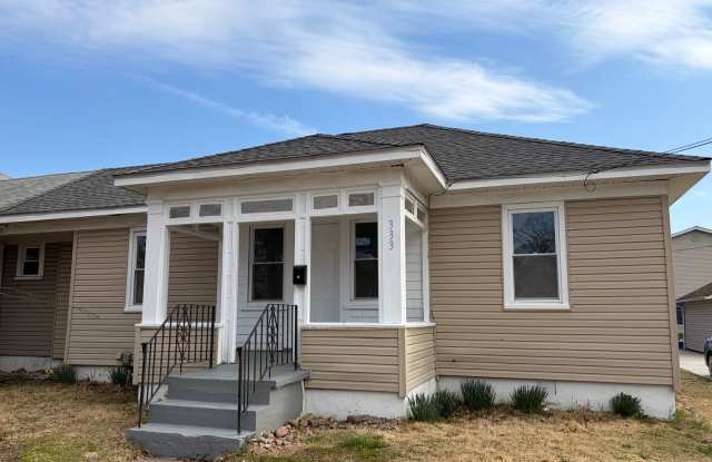 Bristol Borough-Three Bedroom Home Available Mid February photos photos