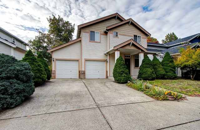 Fisher's Landing- 3 bedroom Gallery 3