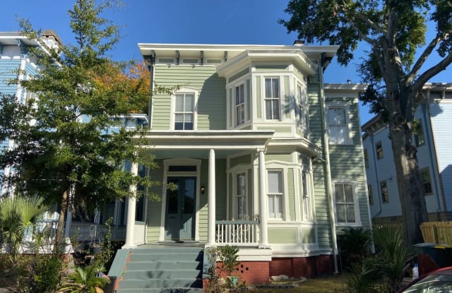 116 E Bolton Street - 116 East Bolton Street, Savannah, GA 31401