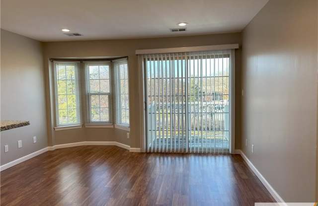 108 Longfield Court - 108 Longfield Court, Middlesex County, NJ 08816
