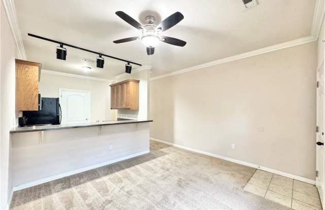 2131 Crossover Rd Crossover Road Gallery 4