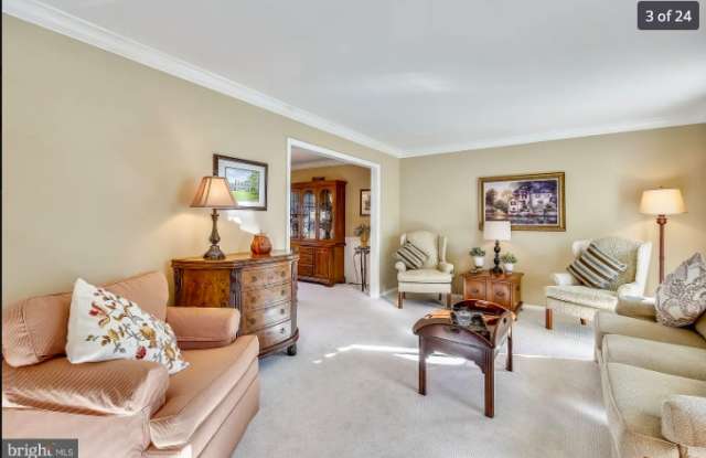 8849 Applecross Lane Gallery 3
