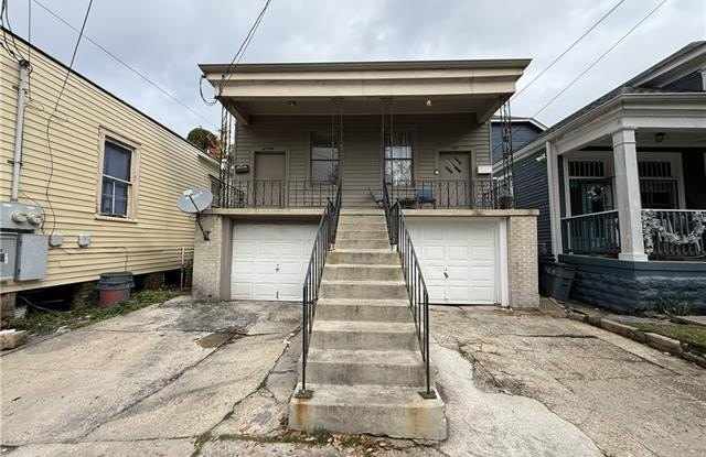 3029 BANKS Street photos photos