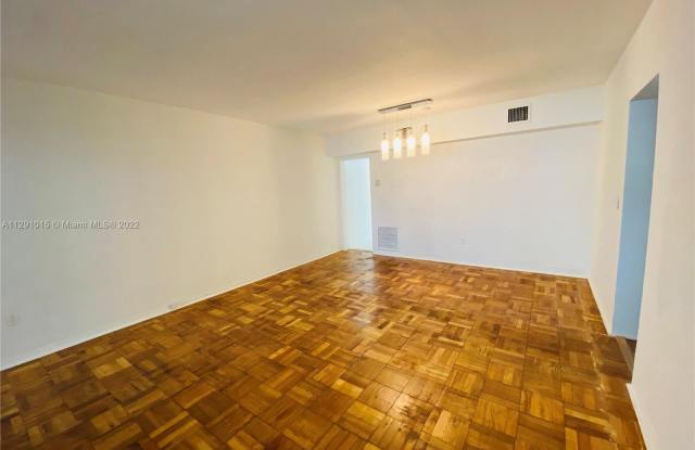 1125 97th Street Gallery 4