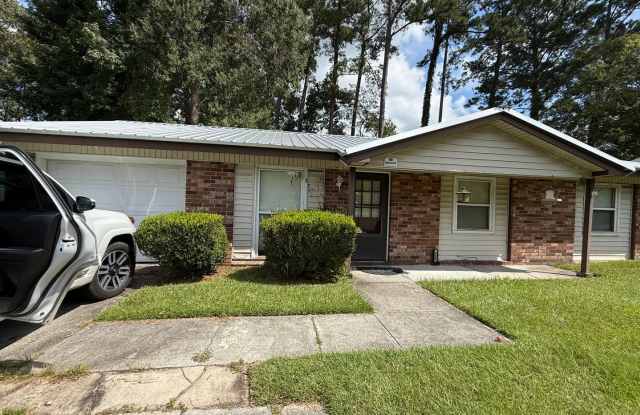 320 W Whatley photos photos 320 W Whatley photos photos