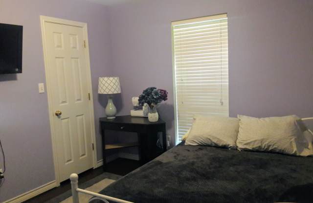 3517 Mistletoe Ct Gallery 4