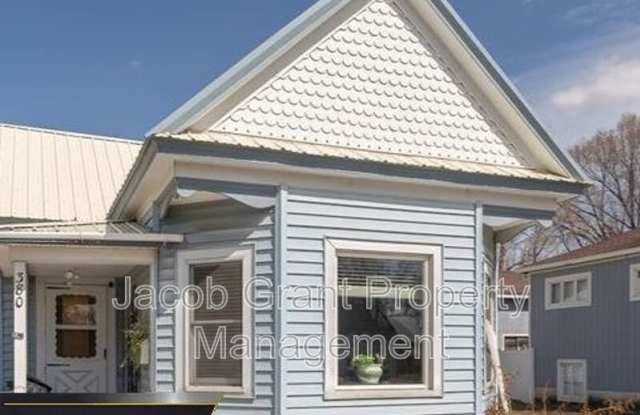 380 Hill St photos photos