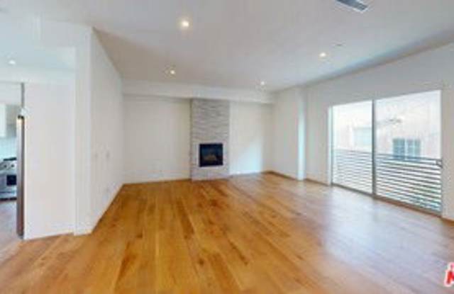 1715 Armacost Avenue photos photos