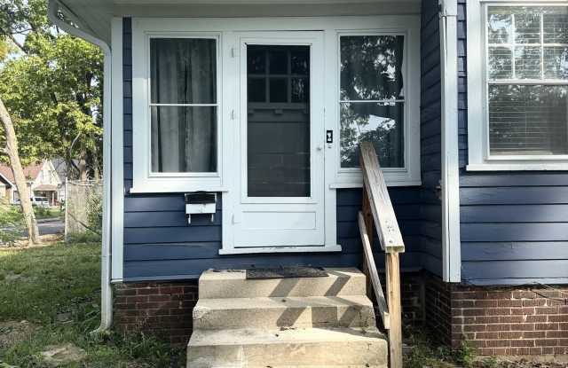 4103 Winthrop Avenue Gallery 1