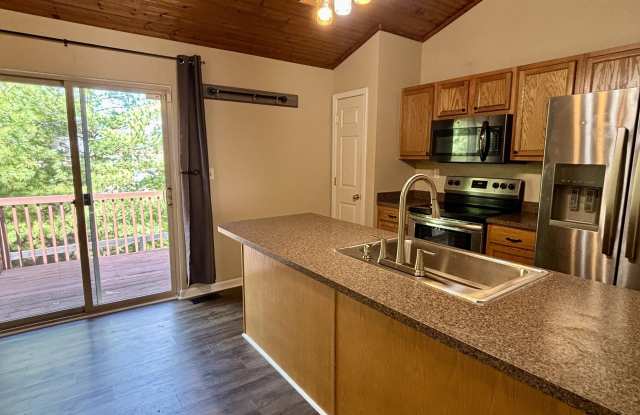 3539 Lochdale Terrace Gallery 2
