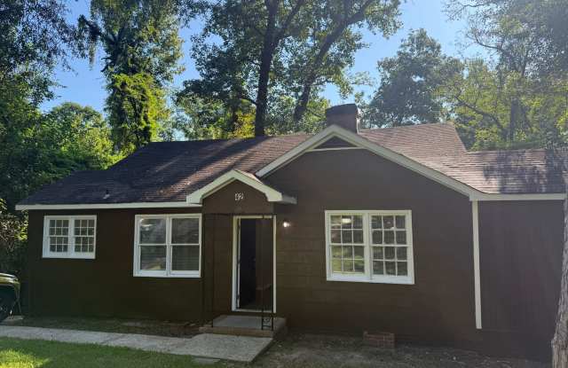 ***2 or 3 BEDROOM / 1 BATHROOM - NEAR FT. BENNING 31903*** Gallery 1