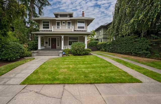Traditional Four-Corner Craftsman Home on quiet Street in Capitol Hill - 938 18th Avenue East, Seattle, WA 98112