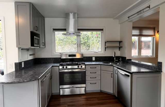 31863 8th Ave. photos photos