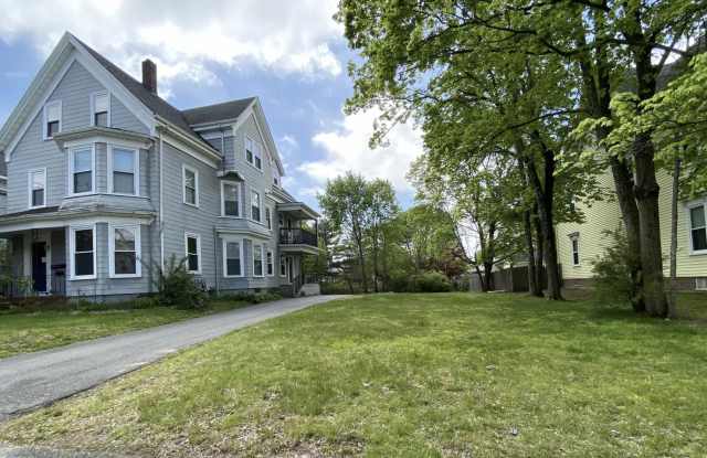 359 Crescent Street photos photos