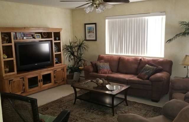 1347 Piper Loop Gallery 2