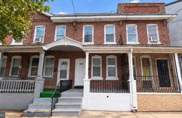 1257 MARTIN LUTHER KING JR Boulevard Gallery 1