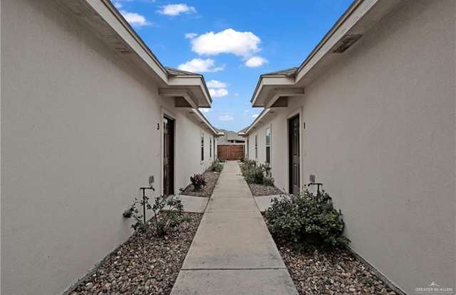 2801 Sabercat Avenue Gallery 2