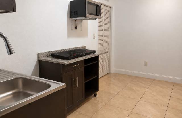 3611 Palm Ave Gallery 2