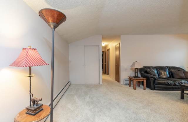8262 Fremont Avenue S Gallery 4