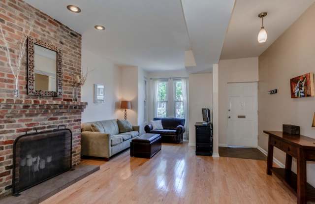 1309 F St Ne Gallery 2