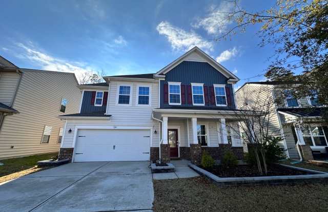 Exclusively Offered By Muse Realty Rentals, LLC - 724 Willshire Falls Drive, York County, SC 29708