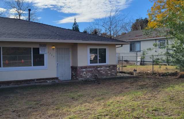 Newly Updated 3 Bedroom 1 Bath Home Close to Mercy Medical Center photos photos
