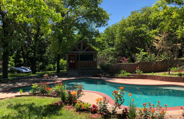 Edmond Home on 2.5 Acres w/ Pool photos photos Edmond Home on 2.5 Acres w/ Pool photos photos