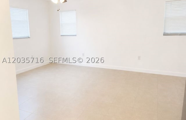 6228 NW 4th Ave Gallery 4