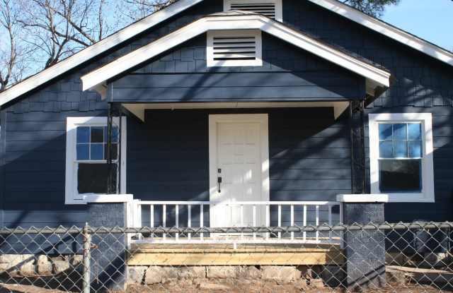 Beautiful North Side Craftsman! Gallery 4