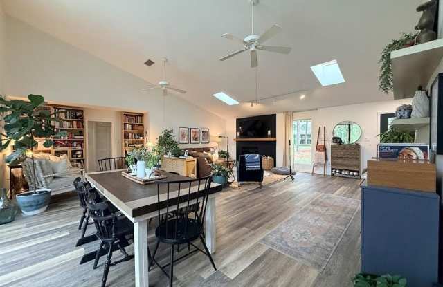 3335 Micanopy Trail Gallery 4
