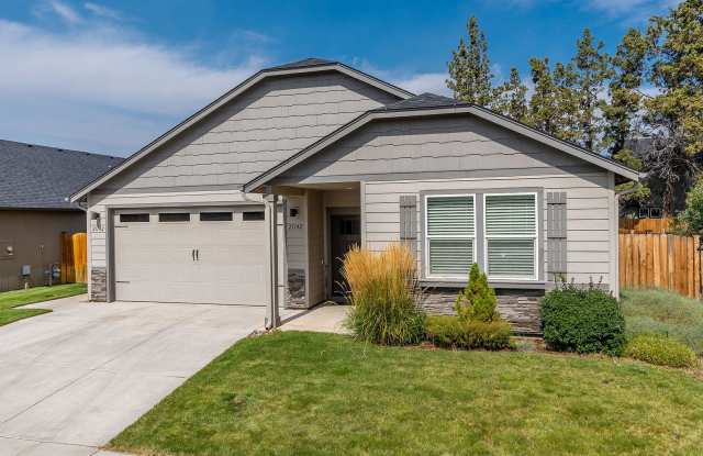 Spacious single level Orchard floorplan with 4th bedroom/den option home featuring SOLAR - Great location to Shopping, restaurants, schools _ Available NOW photos photos
