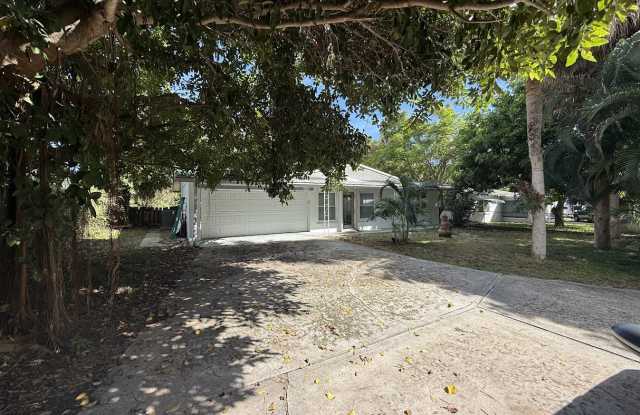 2109 Northeast Flamingo Terrace Gallery 2