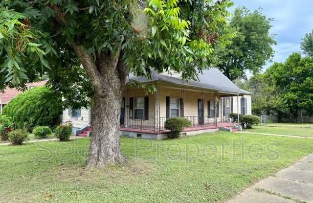 904 West Oak Avenue photos photos
