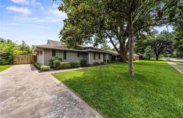 10624 Estate Lane Gallery 2
