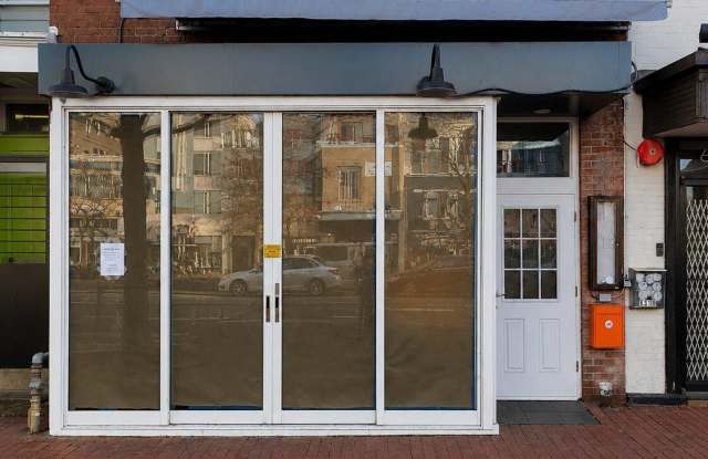 633 PENNSYLVANIA Avenue SE Gallery 3