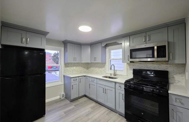 269 Willis Avenue unit: North photos photos